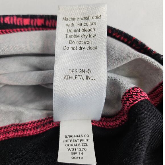 Athleta Women's Tank Top Shirt Multicolor Stripe Stretch Scoop Neck size M - Picture 11 of 11